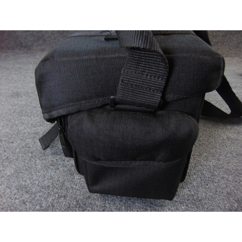 Nikon Camera Bag Mens Black Solid Shoulder Strap Padded DSLR Gadget Case Utility - Picture 3 of 12